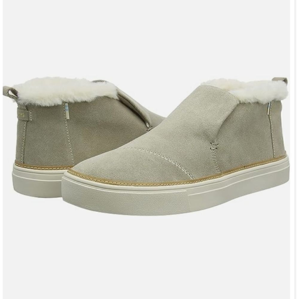 Toms Paxton Suede Shoes with Faux Shearling in Cobblestone Size 6.5